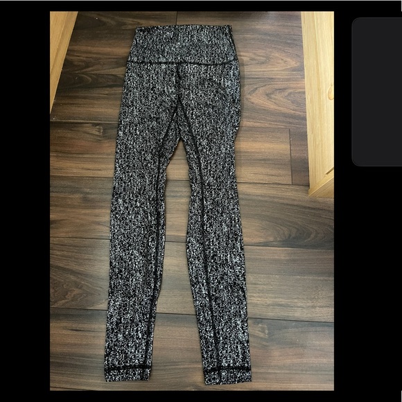 lululemon leggings - Picture 1 of 2
